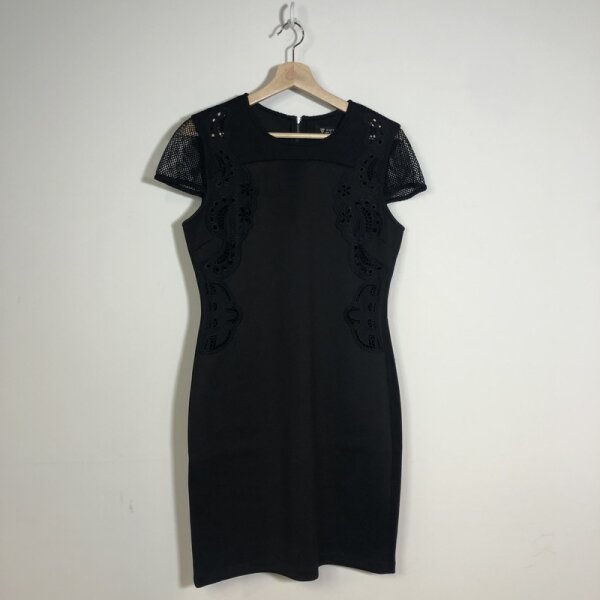 schwarzes Guess Kleid Gr. 42