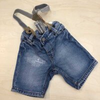kurze Jeans Hosen mit Träger Gr. 68